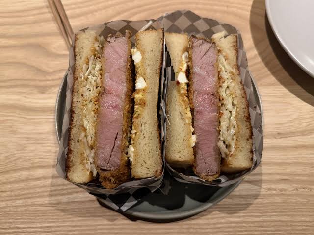 Anjin signature dishes Pork Collar Sandwich
Yakitori
Skewers